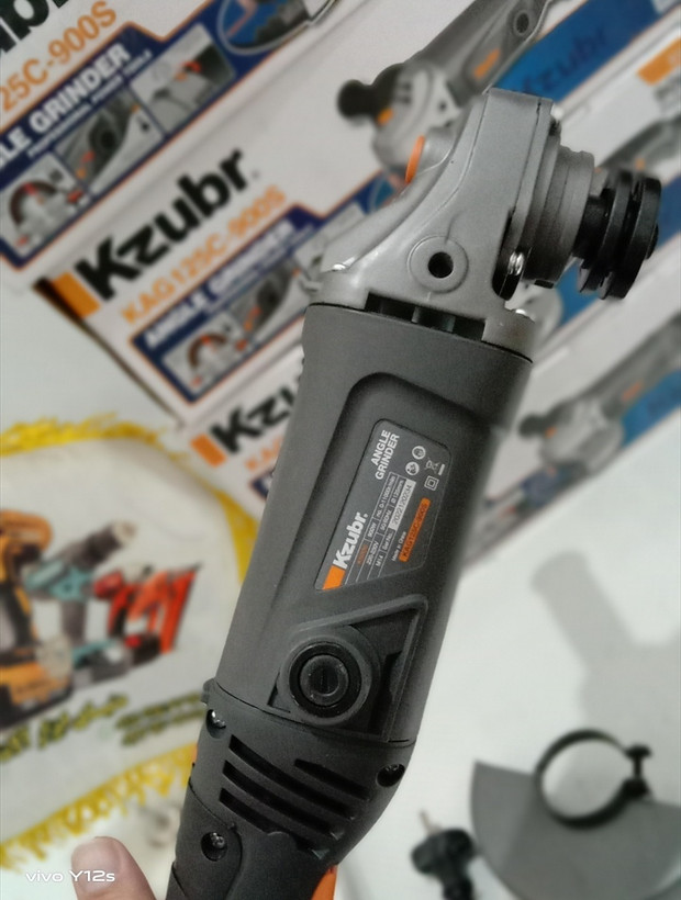 سنگ فرز متوسط زوبر 125 میلمتر 900 وات Kzubr KAG-125C-900S