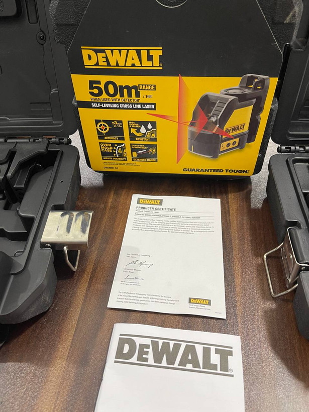 تراز لیزری دیوالت تیپ 2 مدل DW088 K_B5 اصلی اورجینال