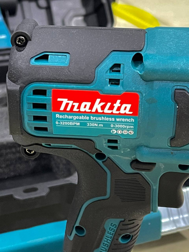 بکس شارژی ماکیتا مدل6. Ahموتور براشلس 199v دو حالته